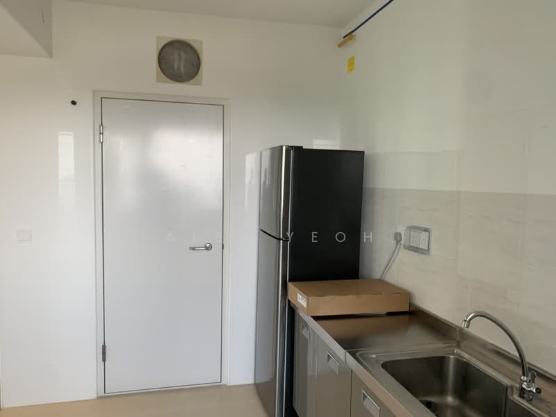 37 Margaret Drive, 37 Margaret Drive, Room Rental, 180 sqft, HDB Flat For Rent, by Alex Yeoh, 500225975 - Kitchen - PropertyGuru.com.sg