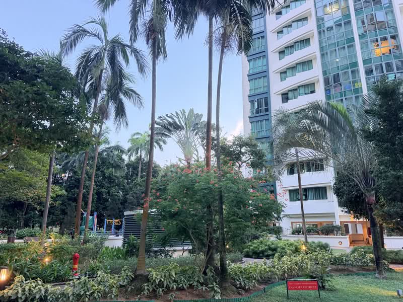 Palm Gardens, 2C Hong San Walk, 3 Bedrooms, 1,206 sqft, Condominium For Sale, by Li Xinghua, 500225984 - Exterior - PropertyGuru.com.sg