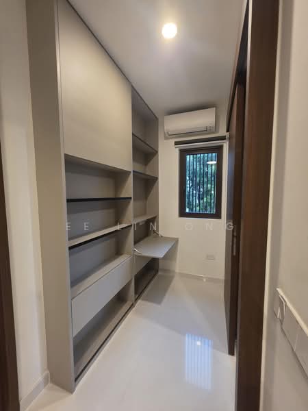 Parksuites, 20 Holland Grove Road, 2 Bedrooms, 786 sqft, Condominium For Rent, by Ee Lin Ong, 500225986 - Interior - PropertyGuru.com.sg