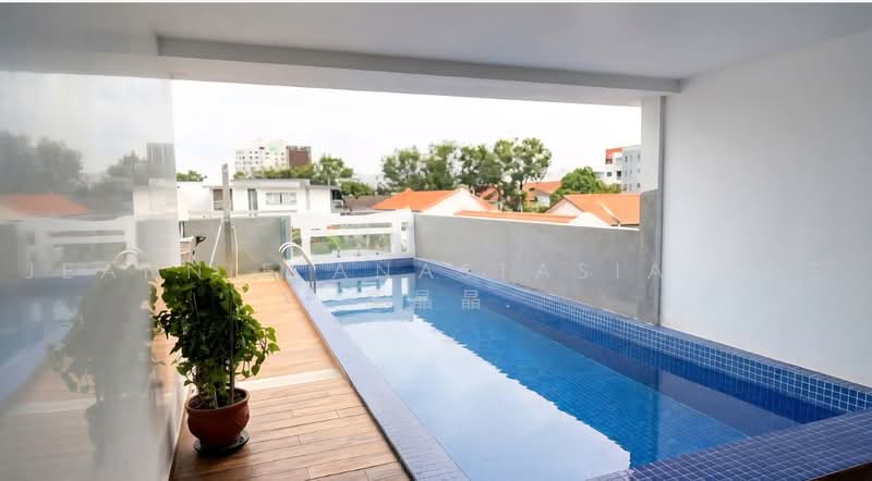Reno 3.5 Storey Corner-T @ Jalan Anggerek, Macpherson, Braddell, Potong Pasir, Potong Pasir, Jalan Anggerek, 10+ Bedrooms, 5,335 sqft, Corner Terrace For Sale, by Jeannie Anastasia Koe 高晶晶, 500225989 - Pool - PropertyGuru.com.sg