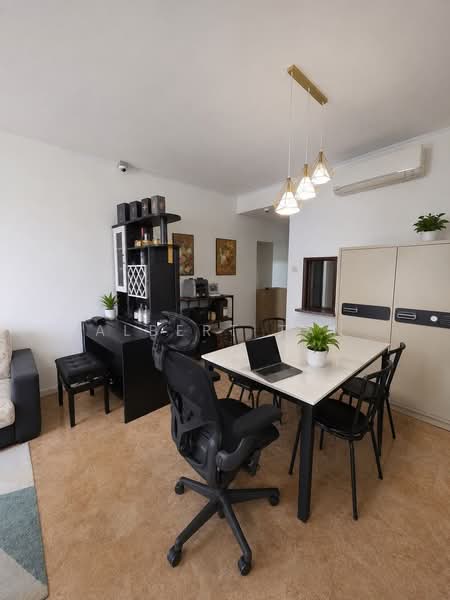 CALARASI, , 3 Bedrooms, 1,206 sqft, Condominium For Sale, by Albert Tan, 500225997 - PropertyGuru.com.sg