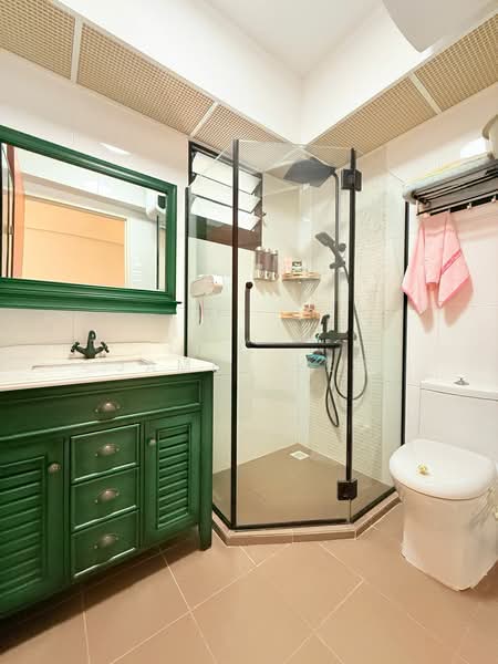 992B Buangkok Link, 992B Buangkok Link, 3 Bedrooms, 1,001 sqft, HDB Flat For Sale, by James Yeo, 500226014 - Bathroom - PropertyGuru.com.sg