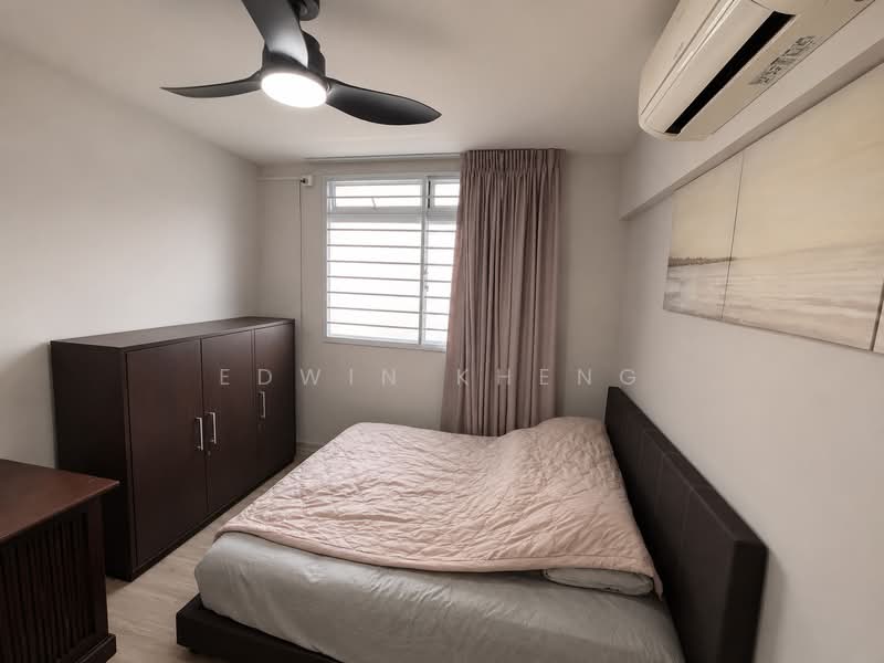 157 Bedok South Avenue 3, 157 Bedok South Avenue 3, 3 Bedrooms, 893 sqft, HDB Flat For Sale, by Edwin Kheng, 500226044 - Bedroom - PropertyGuru.com.sg