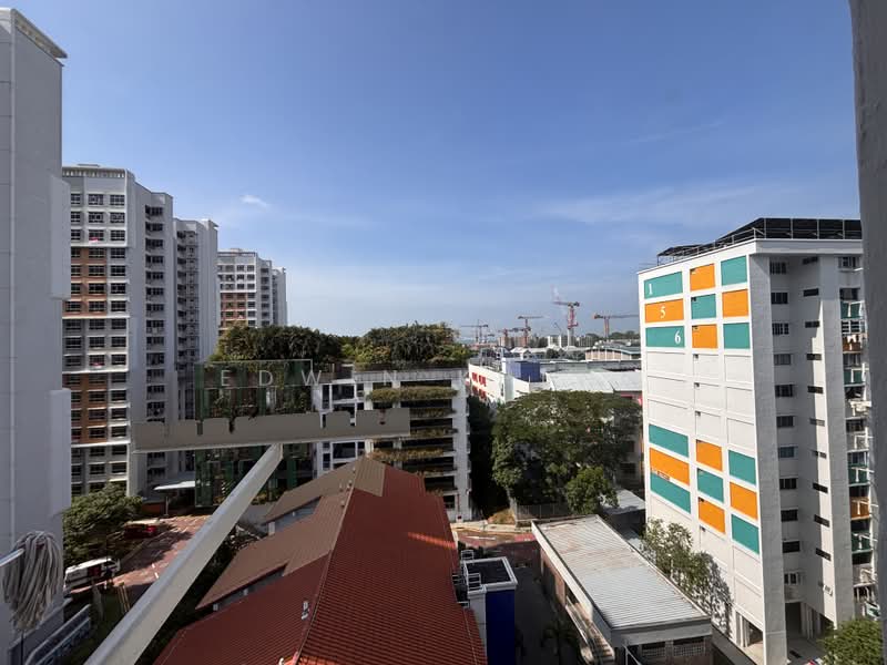 157 Bedok South Avenue 3, 157 Bedok South Avenue 3, 3 Bedrooms, 893 sqft, HDB Flat For Sale, by Edwin Kheng, 500226044 - View from unit - PropertyGuru.com.sg