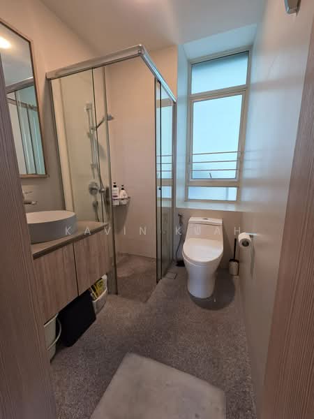 The Cascadia, 945 Bukit Timah Road, 3 Bedrooms, 1,679 sqft, Condominium For Sale, by Kavin Kuah, 500226053 - Bathroom - PropertyGuru.com.sg