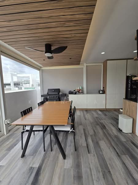 The Cascadia, 945 Bukit Timah Road, 3 Bedrooms, 1,679 sqft, Condominium For Sale, by Kavin Kuah, 500226053 - Dining Room - PropertyGuru.com.sg