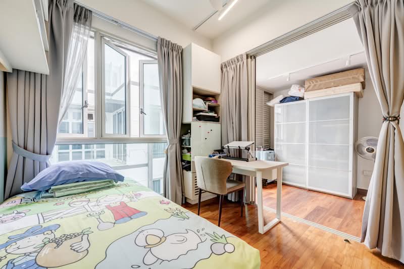 NEWest, 3 West Coast Drive, 4 Bedrooms, 2,433 sqft, Apartment For Sale, by Xinyi Ho 何欣倚, 500226064 - Bedroom - PropertyGuru.com.sg
