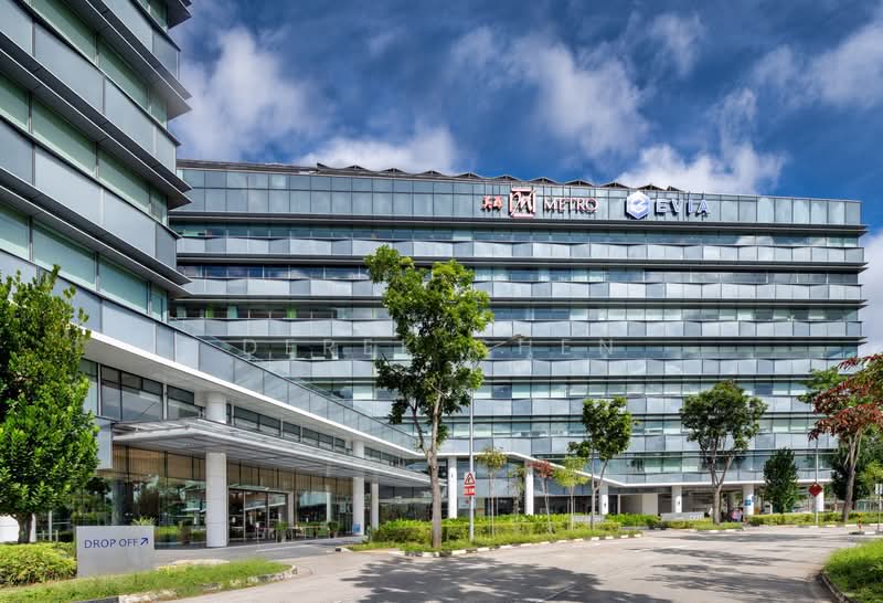 F&B Unit near Tampines MRT, along Tampines Ave 5 & Tampines Grande