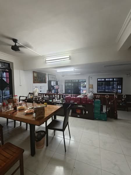 Ah Soo Walk, , 4 Bedrooms, 2,357 sqft, Corner Terrace For Sale, by Hsien Loong Wong, 500226077 - Living Room - PropertyGuru.com.sg
