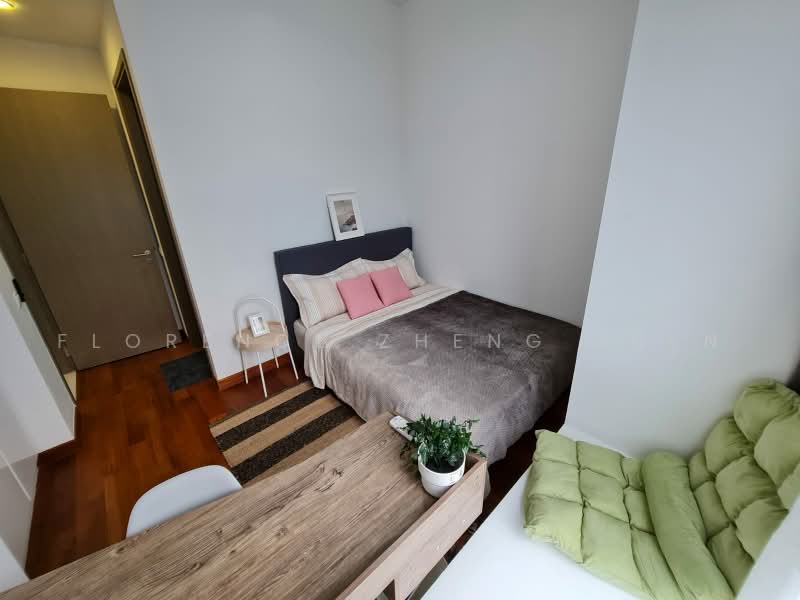 183 Longhaus, 183 Upper Thomson Road, Room Rental, 250 sqft, Condominium For Rent, by Florence Zheng Zhen, 500226081 - R1 Master Queen - PropertyGuru.com.sg