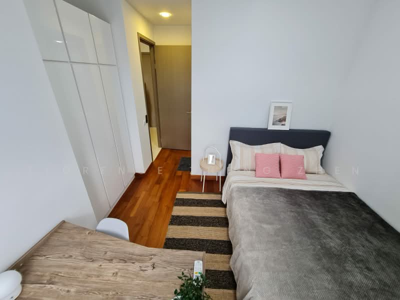 183 Longhaus, 183 Upper Thomson Road, Room Rental, 250 sqft, Condominium For Rent, by Florence Zheng Zhen, 500226081 - R1 Master Queen - PropertyGuru.com.sg