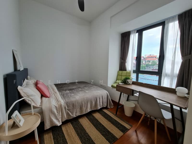 183 Longhaus, 183 Upper Thomson Road, Room Rental, 250 sqft, Condominium For Rent, by Florence Zheng Zhen, 500226081 - R1 Master Queen - PropertyGuru.com.sg