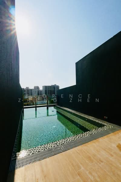 183 Longhaus, 183 Upper Thomson Road, Room Rental, 250 sqft, Condominium For Rent, by Florence Zheng Zhen, 500226081 - Pool - PropertyGuru.com.sg