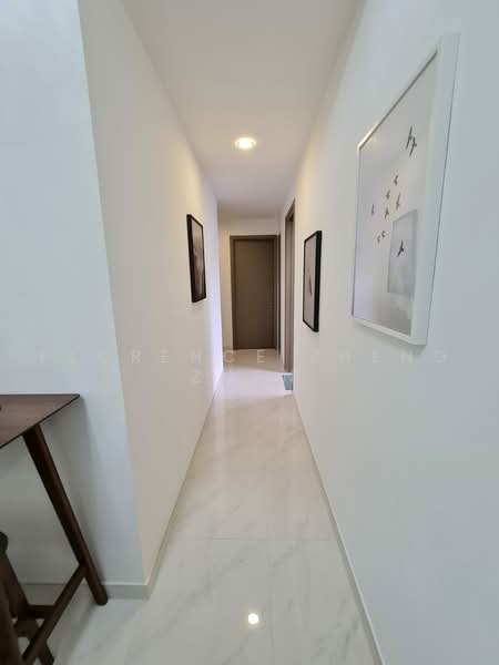 183 Longhaus, 183 Upper Thomson Road, Room Rental, 250 sqft, Condominium For Rent, by Florence Zheng Zhen, 500226081 - Corridor - PropertyGuru.com.sg