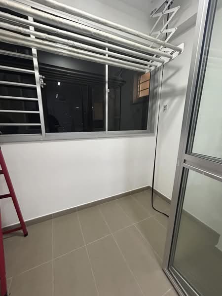 228A Ang Mo Kio Street 23, 228A Ang Mo Kio Street 23, 3 Bedrooms, 1,033 sqft, HDB Flat For Rent, by Andrew Seah, 500226091 - Balcony - PropertyGuru.com.sg