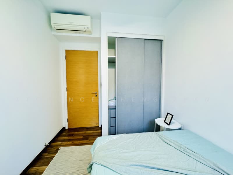 My Manhattan, 35 Simei Street 3, Room Rental, 150 sqft, Condominium For Rent, by Florence Zheng Zhen, 500226108 - R2 Common Queen - PropertyGuru.com.sg