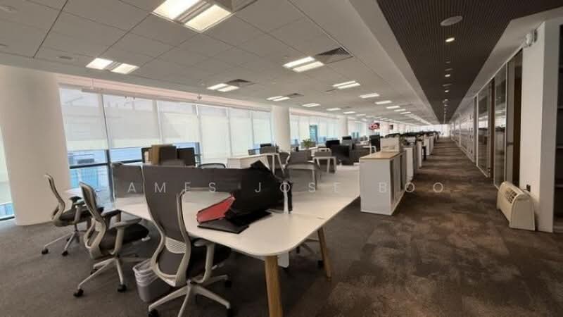 Woods Square, 6 Woodlands Square, 22,213 sqft, Office For Rent, by James Jose Boo, 500226118 - CommercialGuru.com.sg