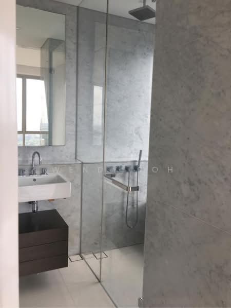 Scotts Square, 8 Scotts Road, 2 Bedrooms, 947 sqft, Condominium For Rent, by Wendy Koh, 500226129 - PropertyGuru.com.sg