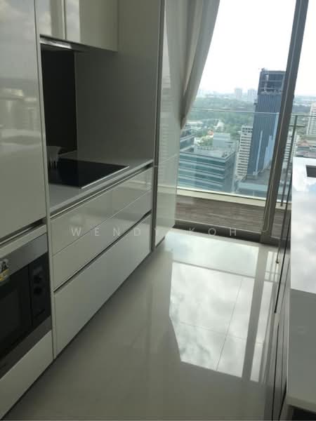 Scotts Square, 8 Scotts Road, 2 Bedrooms, 947 sqft, Condominium For Rent, by Wendy Koh, 500226129 - PropertyGuru.com.sg