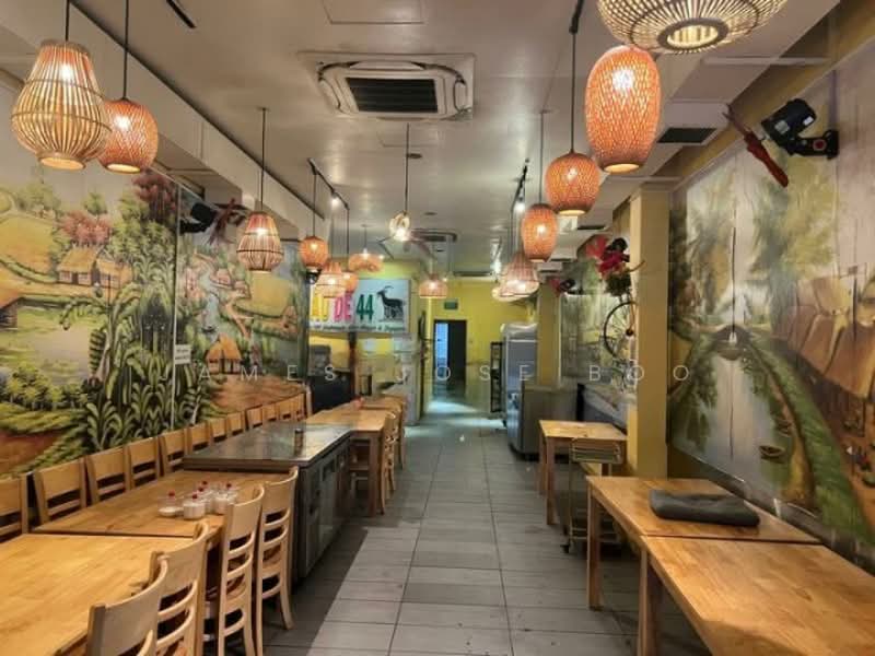 Busy Jalan Besar fnb | fitted up kitchen | Cheap rental, , 1,300 sqft, Food & Beverage For Rent, by James Jose Boo, 500226131 - CommercialGuru.com.sg