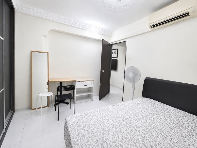 419 Hougang Avenue 8, 419 Hougang Avenue 8, 4 Bedrooms, 1,163 sqft, HDB Flat For Sale, by Elysia Lim, 500226152 - Bedroom 1 - PropertyGuru.com.sg
