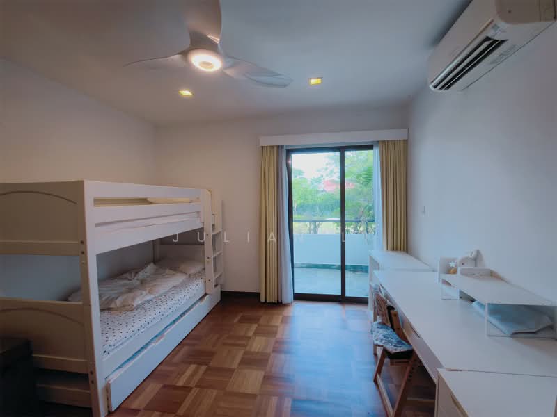 The Arcadia (Arcadia Gardens), 235 Arcadia Road, 4 Bedrooms, 3,810 sqft, Condominium For Rent, by Julian Li, 500226157 - Bedroom - PropertyGuru.com.sg