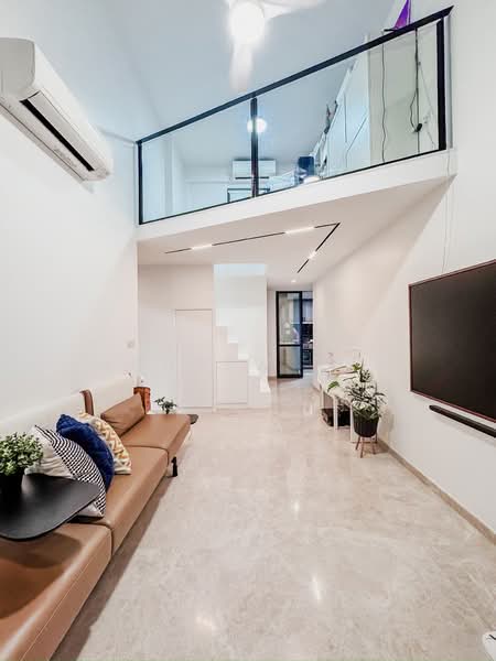 Mayfair Modern, 6 Rifle Range Road, 3 Bedrooms, 1,206 sqft, Condominium For Sale, by Andrew Yek, 500226158 - Living Room - PropertyGuru.com.sg