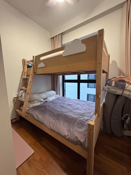 Mayfair Modern, 6 Rifle Range Road, 3 Bedrooms, 1,206 sqft, Condominium For Sale, by Andrew Yek, 500226158 - Bedroom - PropertyGuru.com.sg