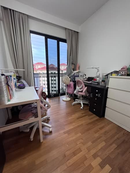 Mayfair Modern, 6 Rifle Range Road, 3 Bedrooms, 1,206 sqft, Condominium For Sale, by Andrew Yek, 500226158 - Study - PropertyGuru.com.sg