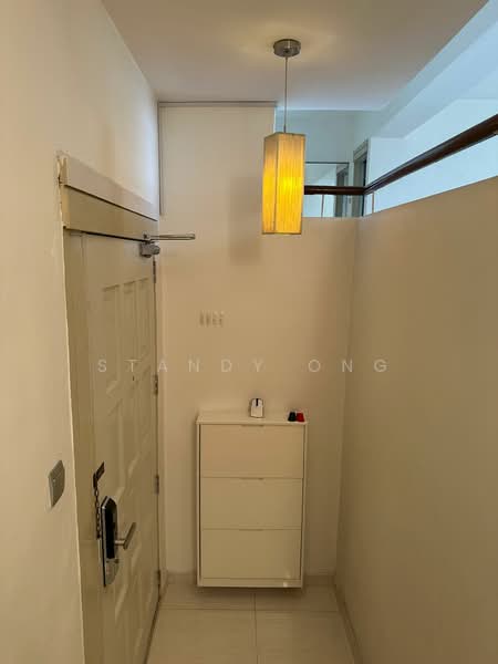 Hillcrest Arcadia, 257 Arcadia Road, 1 Bedroom, 926 sqft, Condominium For Rent, by Standy Ong, 500226165 - Entrance - PropertyGuru.com.sg
