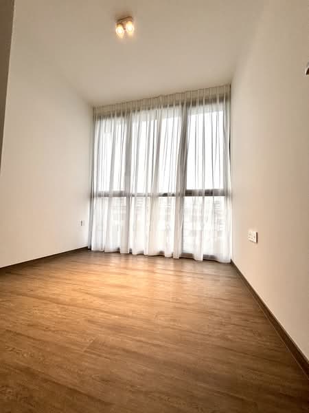 Norwood Grand, , 4 Bedrooms, 1,313 sqft, Condominium For Sale, by Cecilia Yeo, 500226168 - Interior - PropertyGuru.com.sg