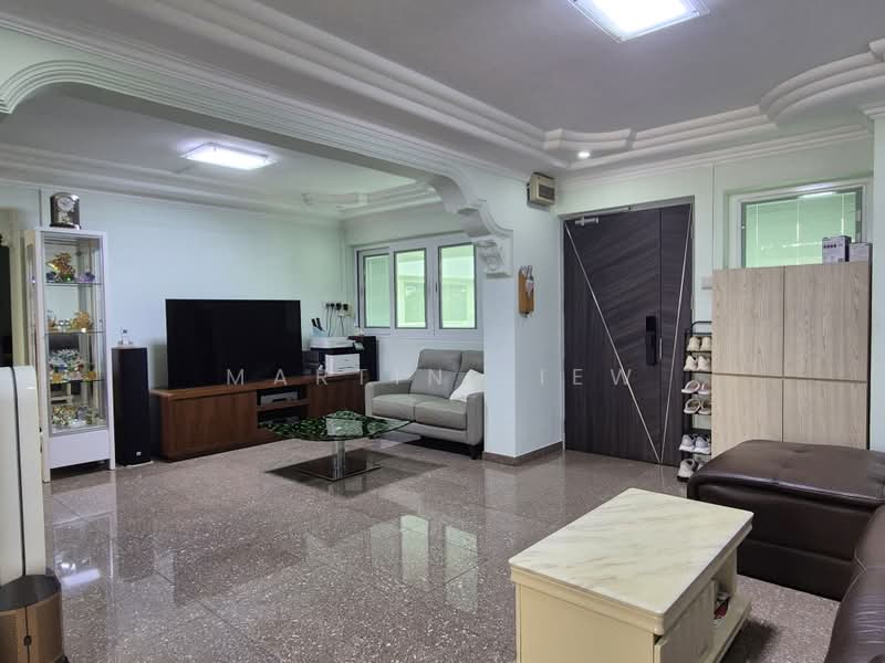 524 Jelapang Road, 524 Jelapang Road, 3 Bedrooms, 1,109 sqft, HDB Flat For Sale, by Martin Liew, 500226187 - Living Room - PropertyGuru.com.sg