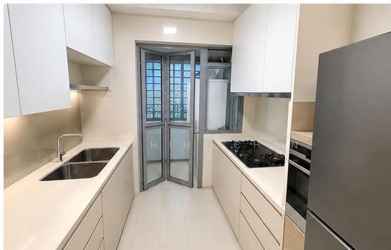519B Tampines Central 8, 519B Tampines Central 8, 3 Bedrooms, 904 sqft, HDB Flat For Sale, by Delphine Chan, 500226188 - Kitchen - PropertyGuru.com.sg