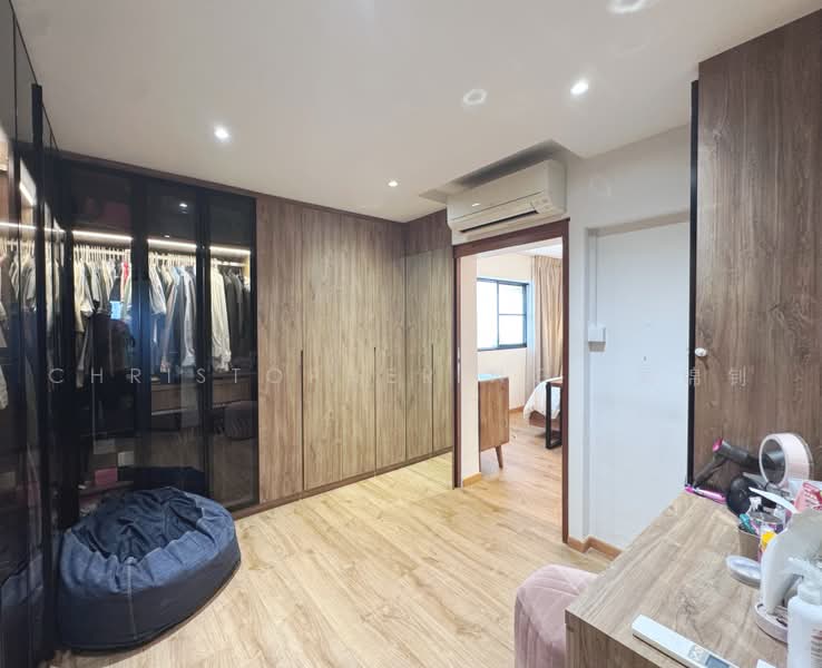 301 Shunfu Road, 301 Shunfu Road, 3 Bedrooms, 1,572 sqft, HDB Flat For Sale, by Christopher Ng 吴锦钊, 500226197 - Bedroom - PropertyGuru.com.sg