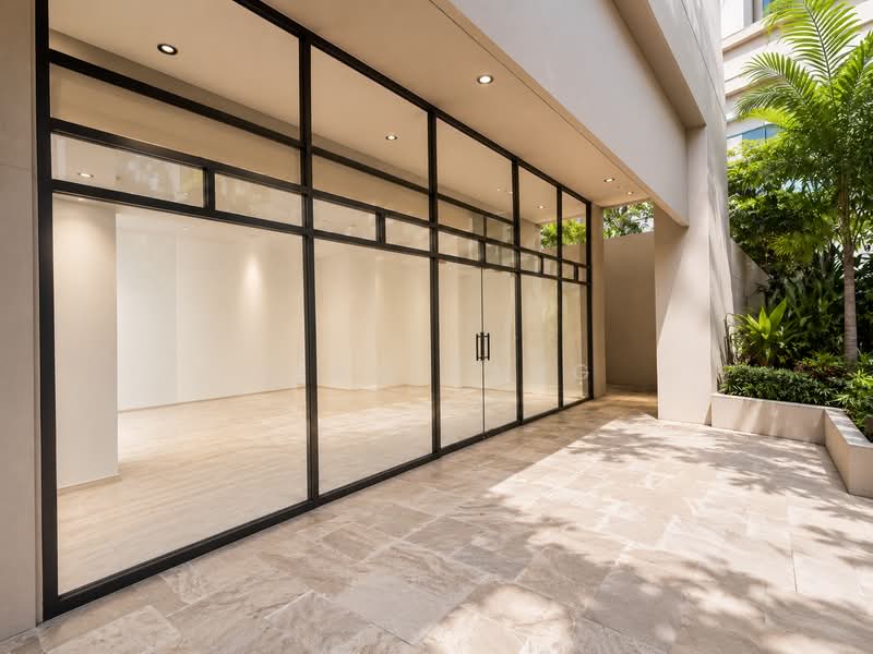 L1 Beauty & Wellness Space @ Tanglin Vicinity | Super Prime Location | Rarely Available, , 660 sqft, Other Retail For Rent, by Sean Pang, 500226200 - Exterior - CommercialGuru.com.sg