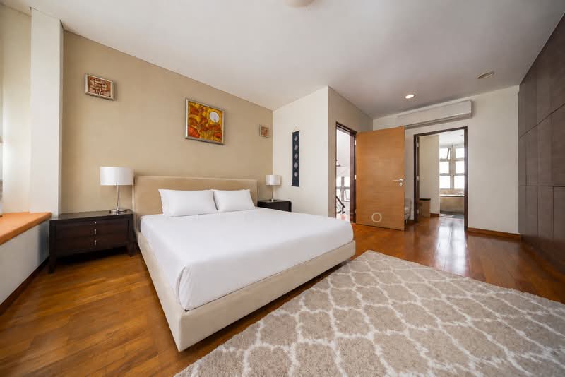 C.H.E.A.P Corner Terrace for Sale D14, , 5 Bedrooms, 3,000 sqft, Corner Terrace For Sale, by Aaron Yeo, 500226207 - Ensuite Bedroom - PropertyGuru.com.sg