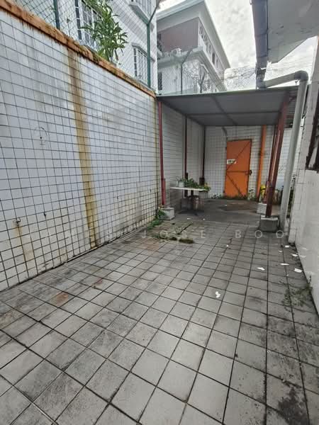 suits coffeeshop, restaurant | Joo Chiat heritage place | Excellent frontage, , 2,900 sqft, Food & Beverage For Rent, by James Jose Boo, 500226210 - CommercialGuru.com.sg