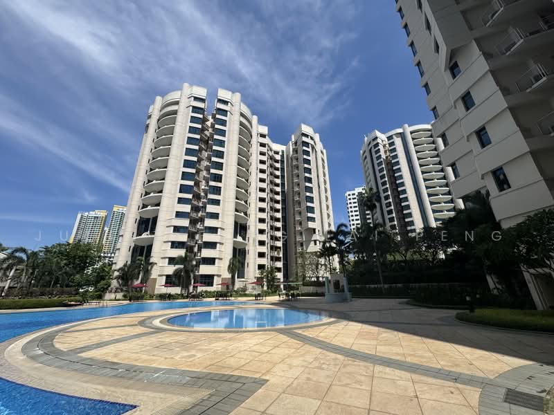Valley Park, 473 River Valley Road, 3 Bedrooms, 1,356 sqft, Condominium For Sale, by Juliet Fong Lai Peng, 500226223 - Exterior - PropertyGuru.com.sg