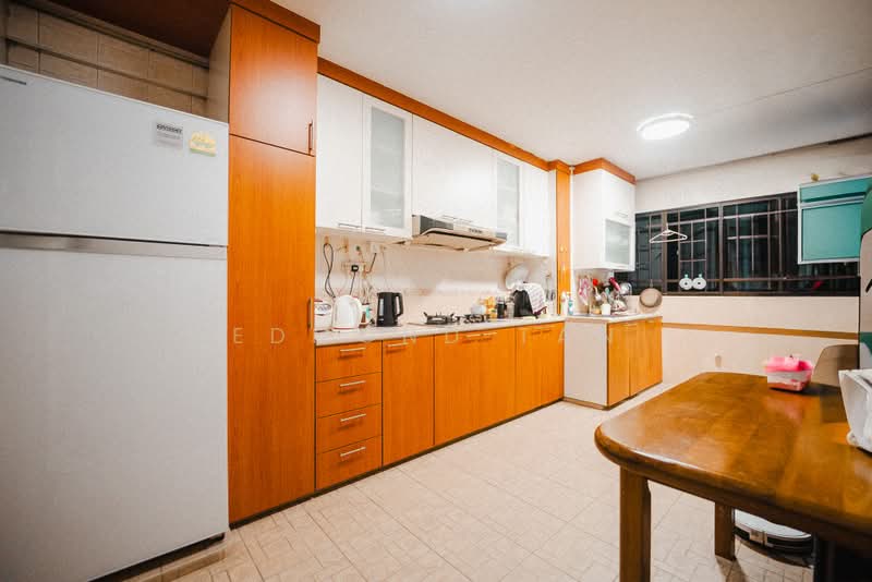 102 Woodlands Street 13, 102 Woodlands Street 13, 2 Bedrooms, 721 sqft, HDB Flat For Sale, by Edmond Tan, 500226232 - Kitchen - PropertyGuru.com.sg