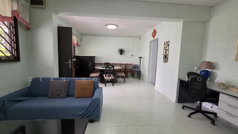 873 Yishun Street 81, 873 Yishun Street 81, 3 Bedrooms, 1,119 sqft, HDB Flat For Rent, by Dean Howard Wong, 500226253 - Living Room - PropertyGuru.com.sg