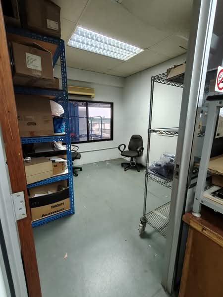 Datacom Enterprise Building, Lorong 21A Geylang, Eunos / Geylang / Paya Lebar, 1,700 sqft, Light Industrial (B1) For Rent, by Jeff Oh, 500226257 - Interior - CommercialGuru.com.sg