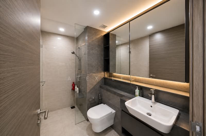 The Florence Residences, 89 Hougang Avenue 2, 2 Bedrooms, 667 sqft, Condominium For Sale, by Alex Lee, 500226264 - Common Bathroom - PropertyGuru.com.sg