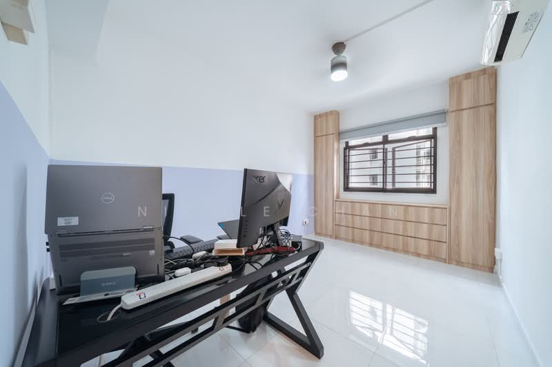177 Lompang Road, 177 Lompang Road, 3 Bedrooms, 1,184 sqft, HDB Flat For Sale, by Nicole Chan, 500226275 - Common Bedroom 1 - PropertyGuru.com.sg