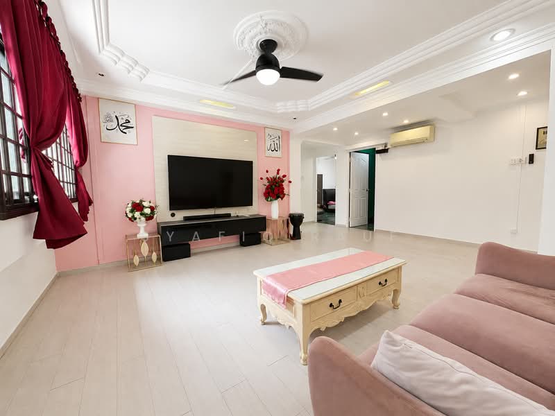 614 Woodlands Avenue 4, 614 Woodlands Avenue 4, 3 Bedrooms, 1,292 sqft, HDB Flat For Sale, by Syafiq Rauf, 500226277 - Living Room - PropertyGuru.com.sg