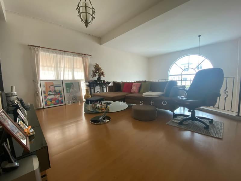 Kew Vale, Kew Avenue, 5 Bedrooms, 3,660 sqft, Semi-Detached House For Sale, by Oliver Sho, 500226296 - Living Room - PropertyGuru.com.sg