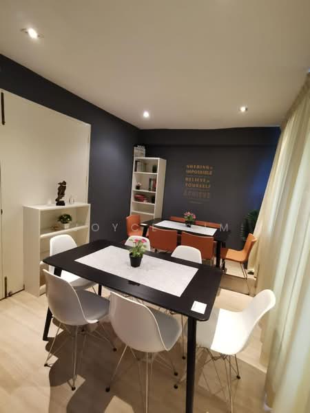 Rare. Single title with 5 units, 25 rooms Apt with facilities for Sale, St Thomas, River Valley, Orchard, 10+ Bedrooms, 12,500 sqft, Good Class Bungalow For Sale, by Joyce Sim, 500226298 - Interior - PropertyGuru.com.sg