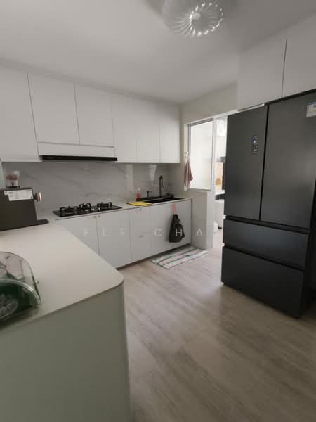639 Jurong West Street 61, 639 Jurong West Street 61, Room Rental, 350 sqft, HDB Flat For Rent, by Ele Chan, 500226302 - Kitchen - PropertyGuru.com.sg