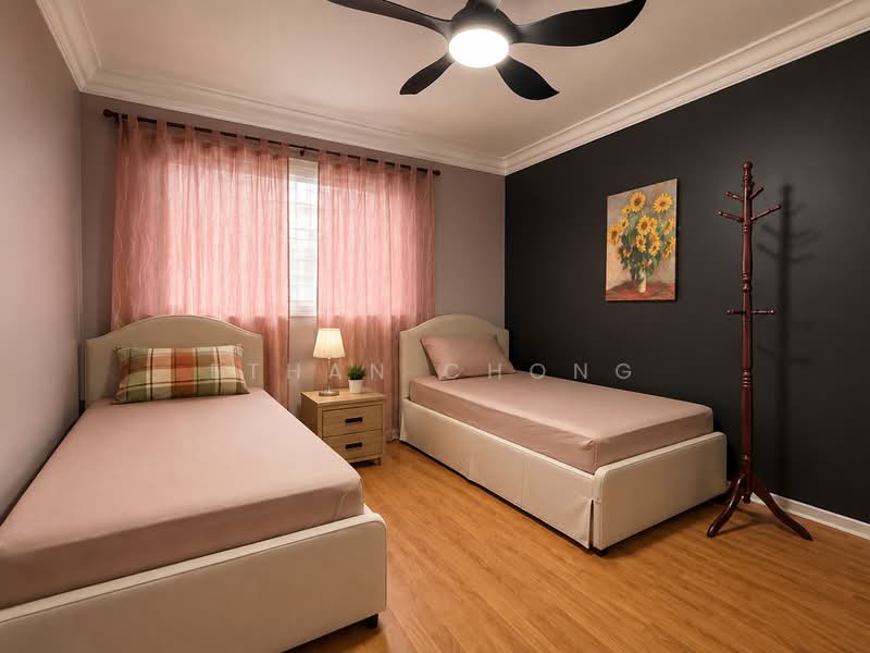 820 Woodlands Street 82, 820 Woodlands Street 82, 6 Bedrooms, 1,905 sqft, HDB Flat For Sale, by Ethan Chong, 500226303 - Bedroom - PropertyGuru.com.sg