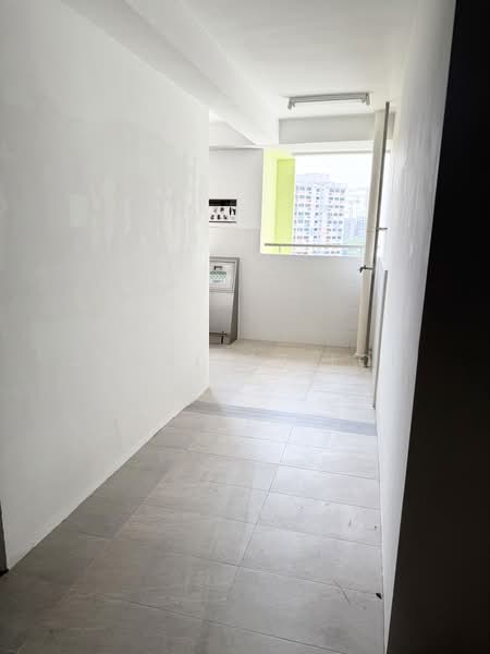 153 Jalan Teck Whye, 153 Jln Teck Whye, 1 Bedroom, 506 sqft, HDB Flat For Sale, by Jennifer Loh, 500226305 - Rubbish Chute - PropertyGuru.com.sg