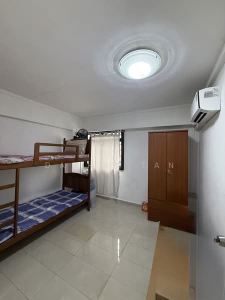 152 Jalan Teck Whye, 152 Jalan Teck Whye, 3 Bedrooms, 1,087 sqft, HDB Flat For Rent, by Daphne Tan, 500226323 - Bedroom - PropertyGuru.com.sg